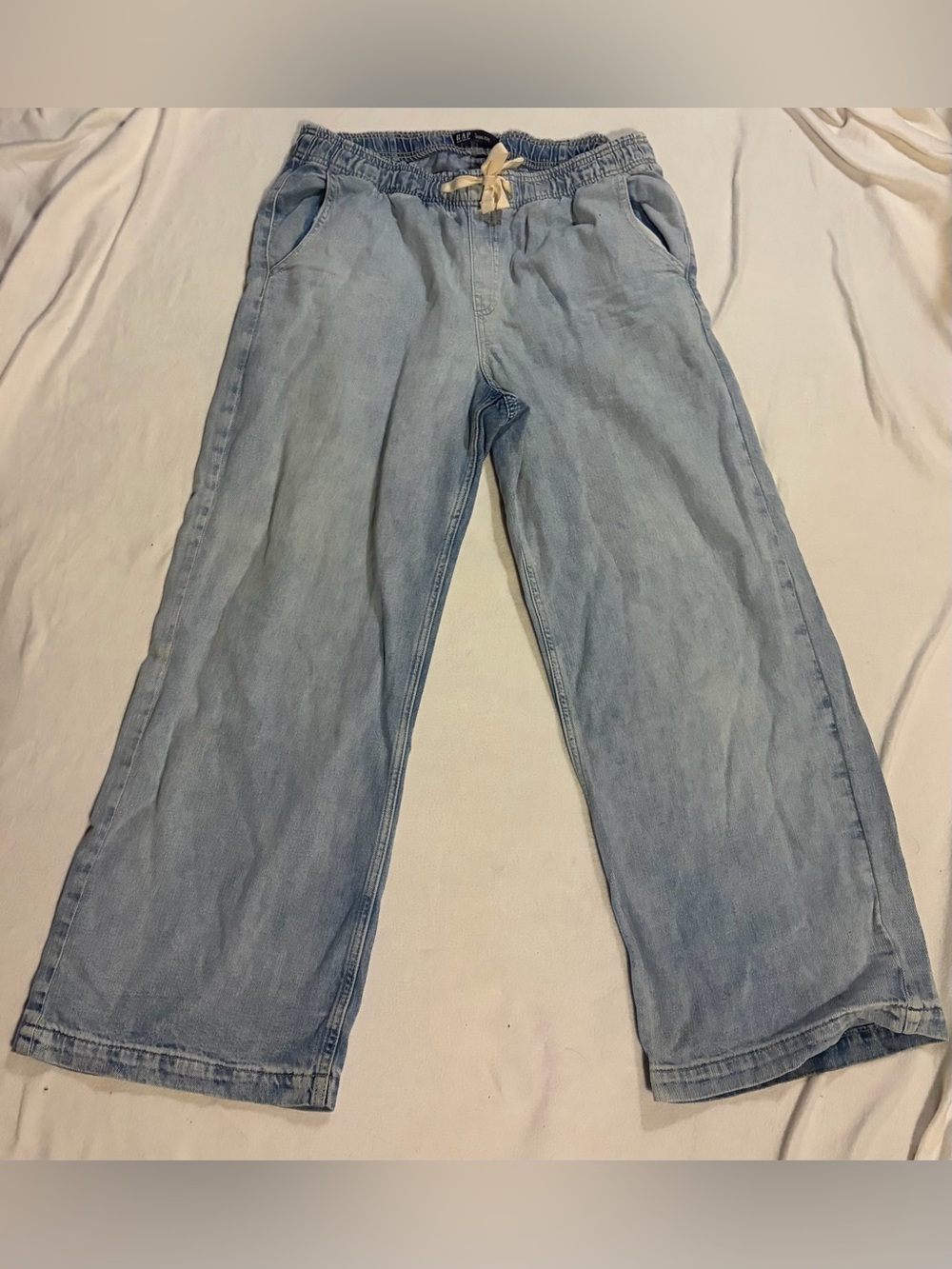 Women’s Gap High Rise Pull-On Wide-Leg Jeans - Size Large